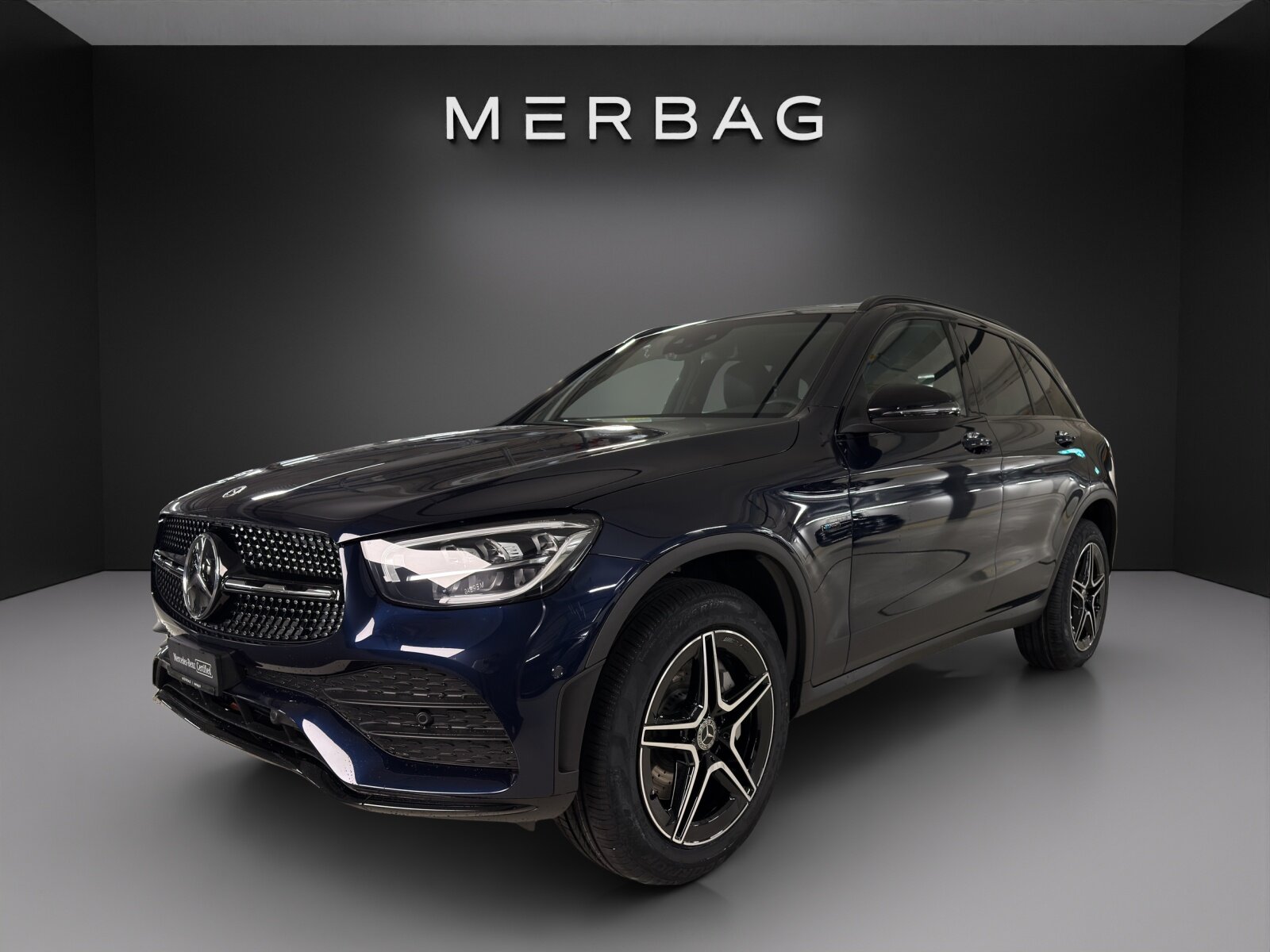 MERCEDES-BENZ GLC 300 de AMG Line 4Matic 9G-Tronic, Plug-in-Hybrid Diesel/Electric, Second hand / Used, Automatic - 3