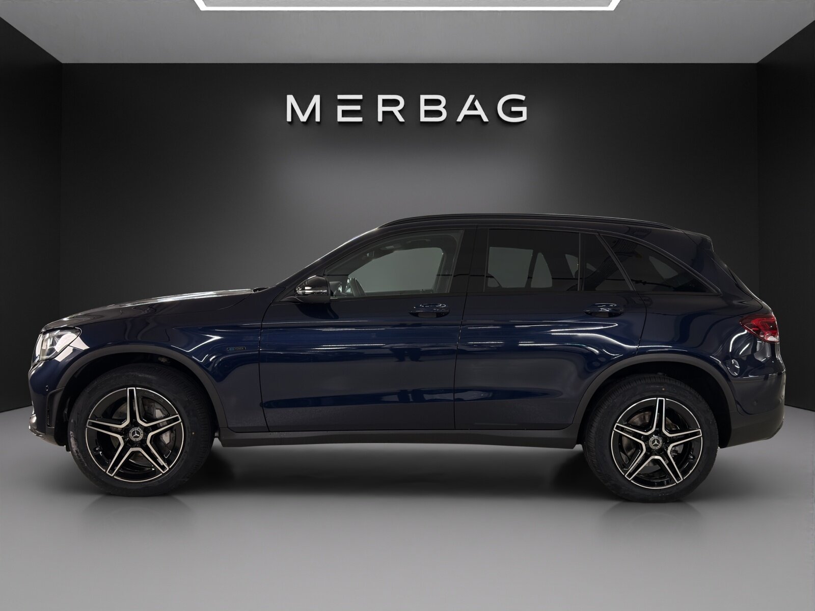MERCEDES-BENZ GLC 300 de AMG Line 4Matic 9G-Tronic, Plug-in-Hybrid Diesel/Electric, Second hand / Used, Automatic - 4