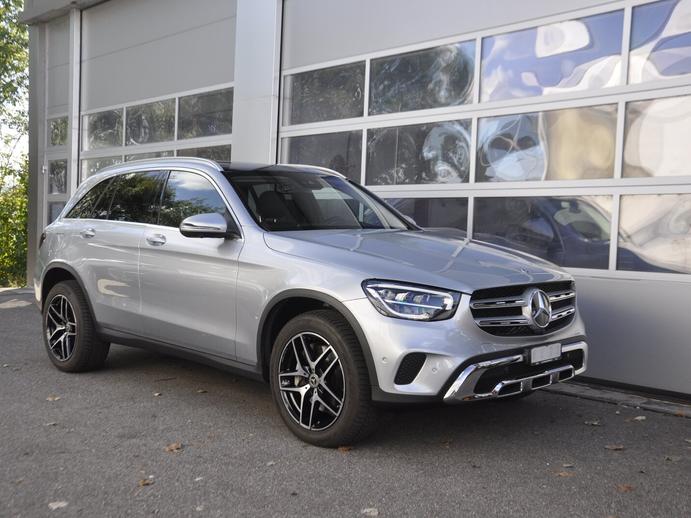 MERCEDES-BENZ GLC 300 e 4Matic 9G-Tronic I Anhängerkupplung, Plug-in-Hybrid Benzin/Elektro, Occasion / Gebraucht, Automatik