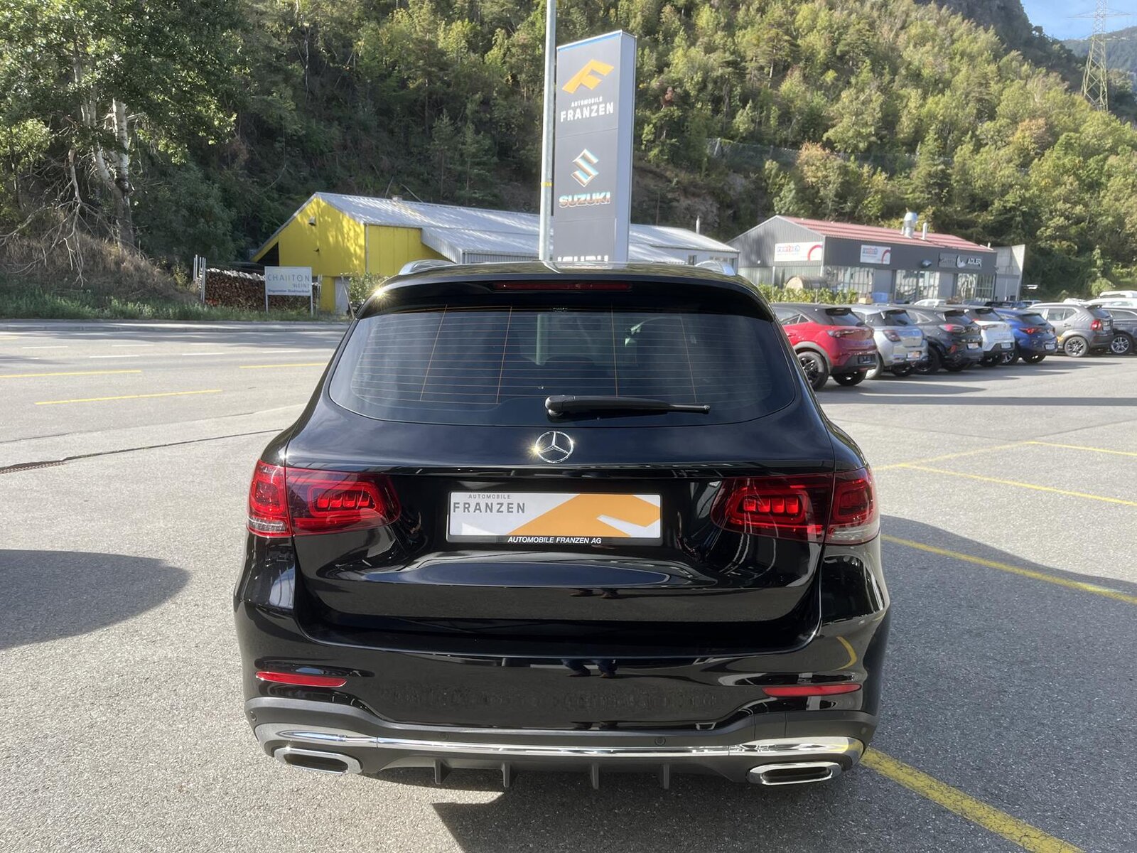 MERCEDES-BENZ GLC 300 Off-Road 4m, Mild-Hybrid Benzin/Elektro, Occasion / Gebraucht, Automatik - 6