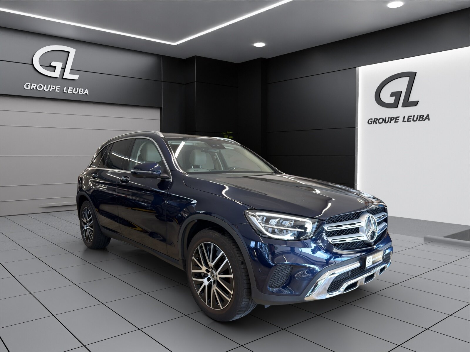 MERCEDES-BENZ GLC 300 e 4Matic