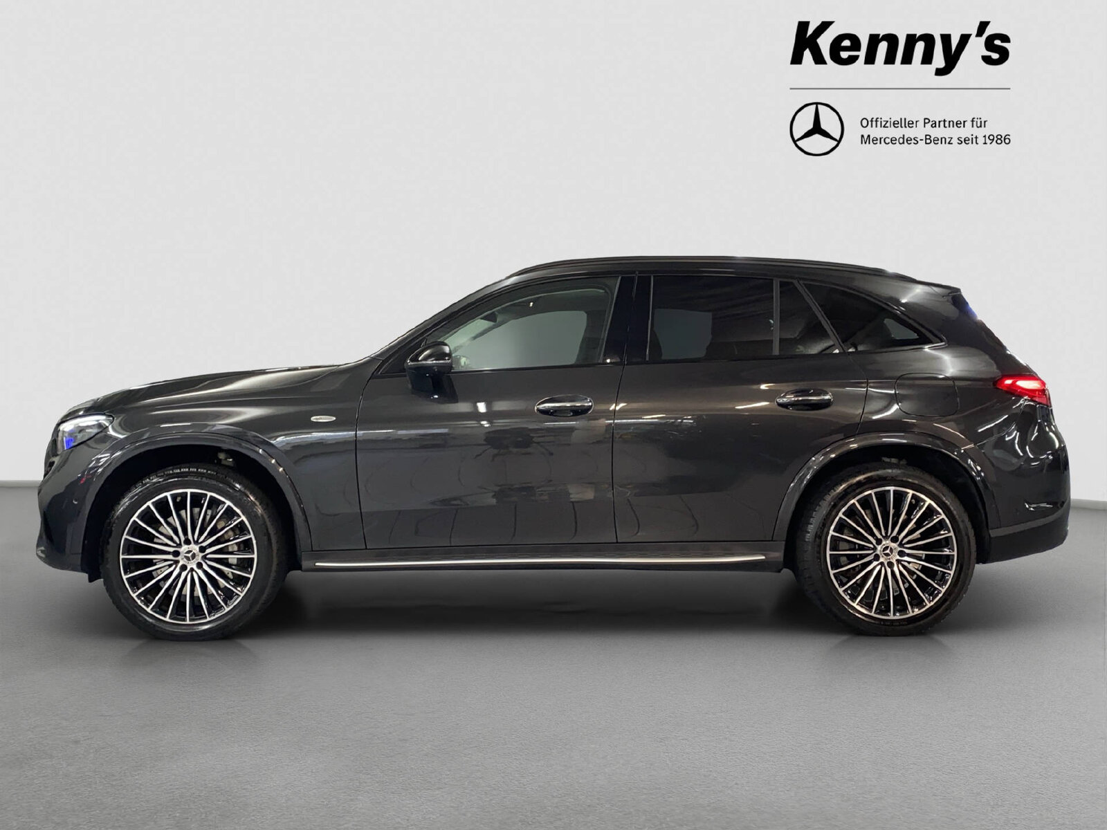 MERCEDES-BENZ GLC 300 e AMG Line 4MATIC, Plug-in-Hybrid Benzin/Elektro, Occasion / Gebraucht, Automatik - 4