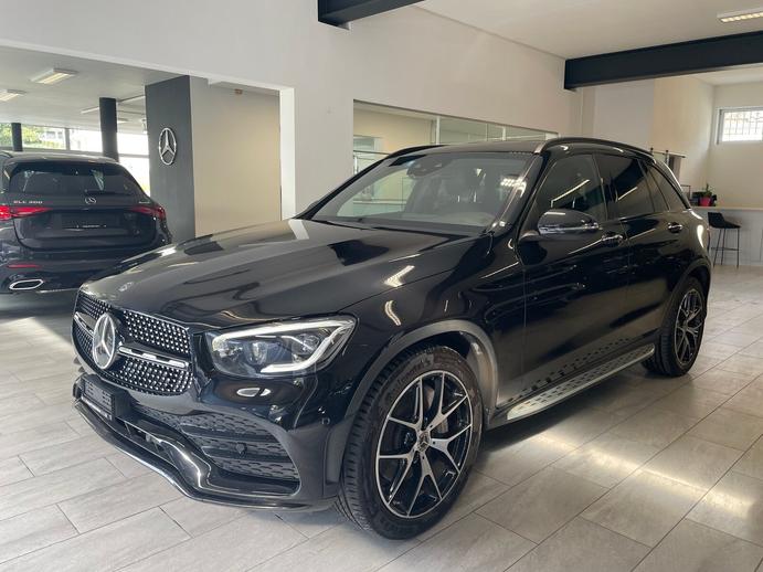 MERCEDES-BENZ GLC 300 AMG Line 4Matic 9G-Tronic, Mild-Hybrid Benzin/Elektro, Occasion / Gebraucht, Automatik