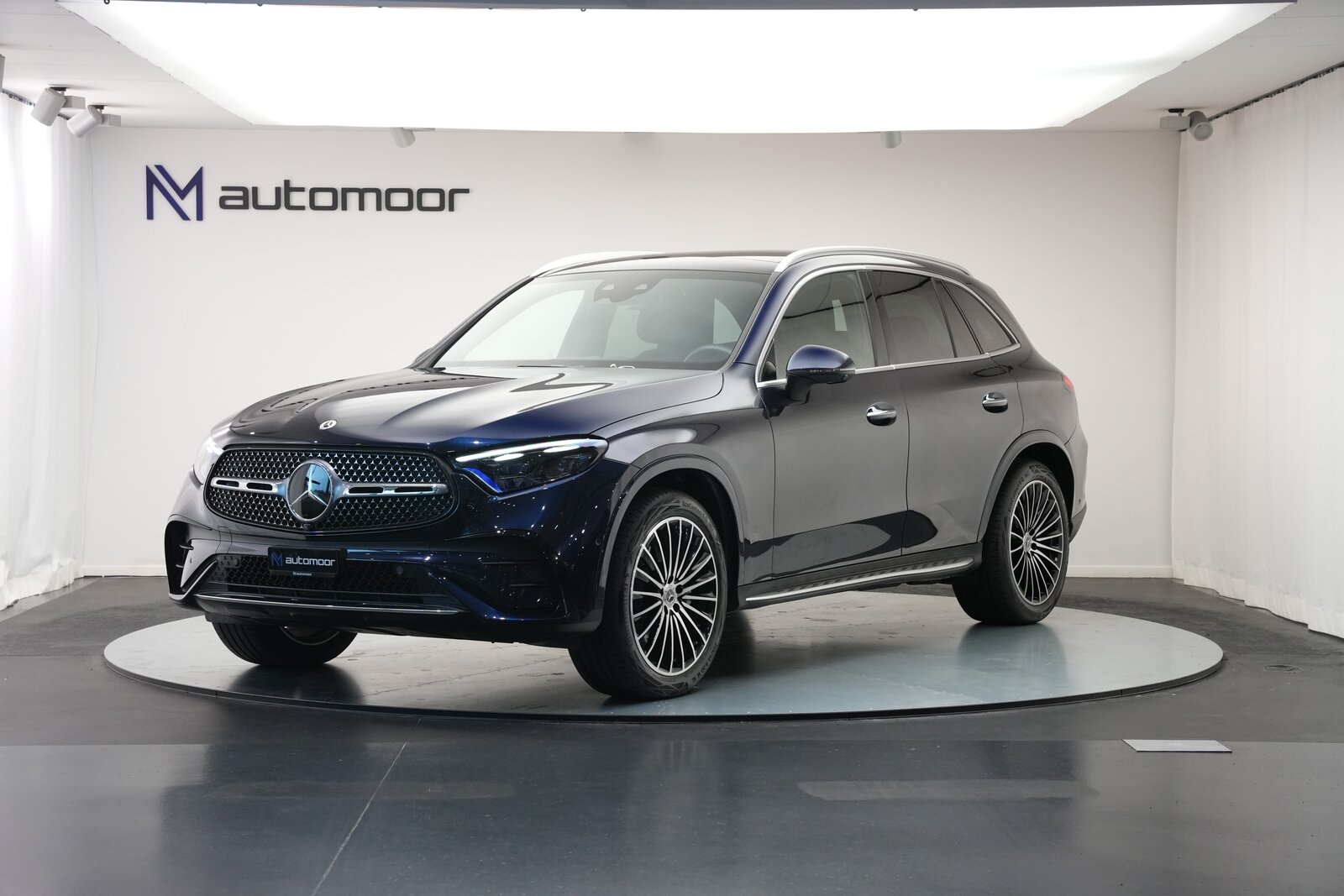 MERCEDES-BENZ GLC 300 4Matic AMG Line 9G-Tronic *AHK * Massagesitze* * Bu