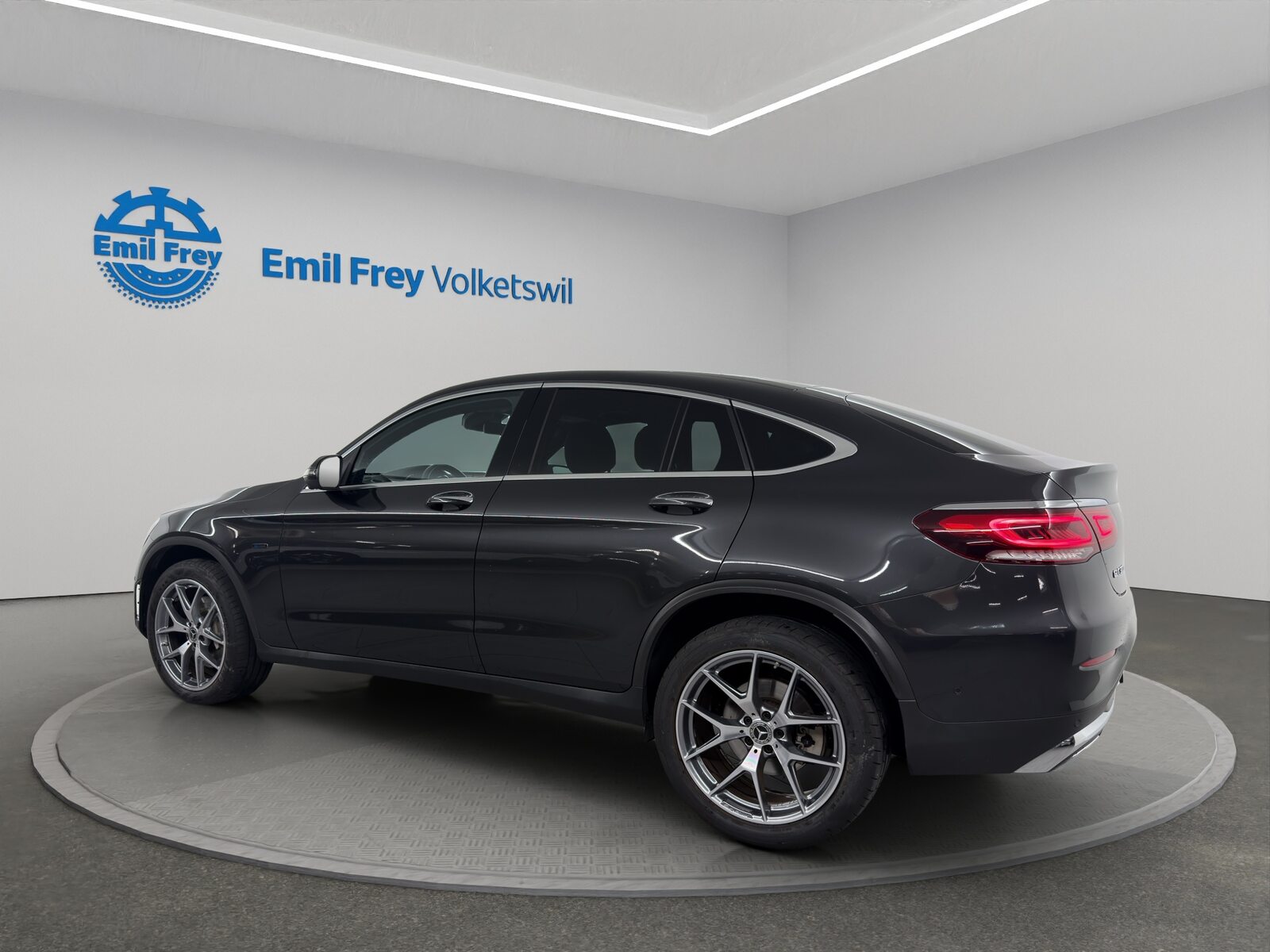 MERCEDES-BENZ GLC-Klasse C253 Coupé GLC 300 e AMG Line 4m, Plug-in-Hybrid Petrol/Electric, Second hand / Used, Automatic - 3