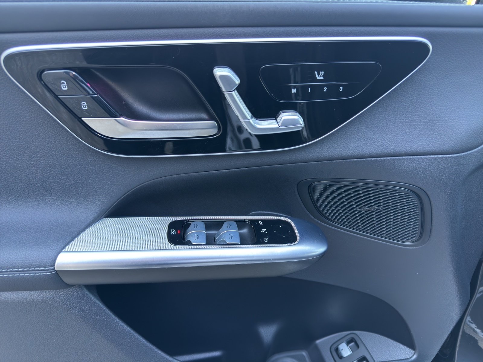 MERCEDES-BENZ GLC 300 e AMG Line 4Matic, Plug-in-Hybrid Benzin/Elektro, Vorführwagen, Automatik - 6
