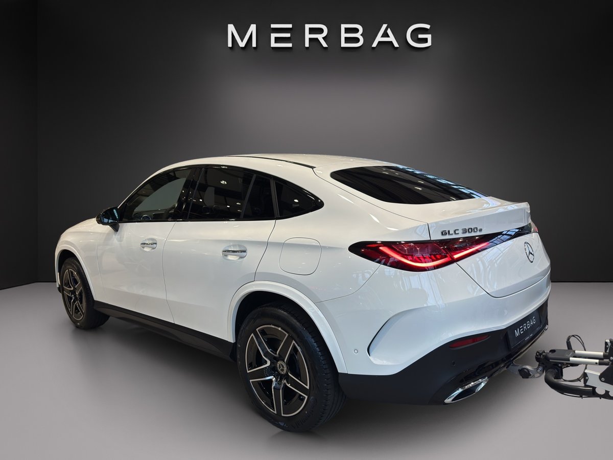 MERCEDES-BENZ GLC Coupé 300 e 4Matic 9G-Tronic, Plug-in-Hybrid Benzina/Elettrica, Auto dimostrativa, Automatico - 2