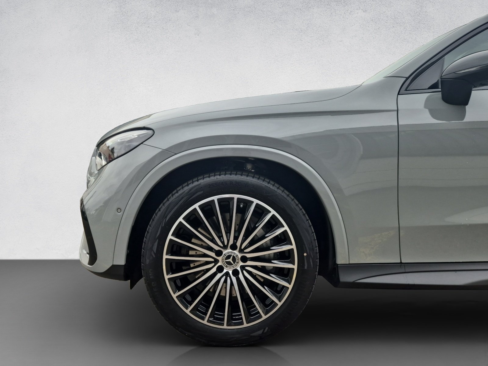 MERCEDES-BENZ GLC 300 AMG Line 4Matic, Mild-Hybrid Petrol/Electric, Ex-demonstrator, Automatic - 6