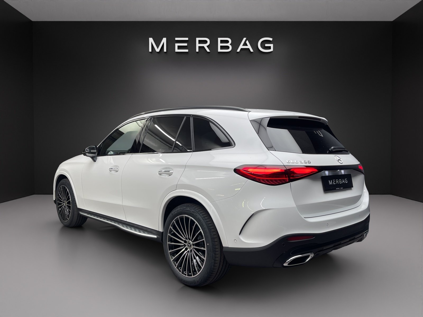 MERCEDES-BENZ GLC 300 4Matic 9G-Tronic, Mild-Hybrid Petrol/Electric, Ex-demonstrator, Automatic - 4