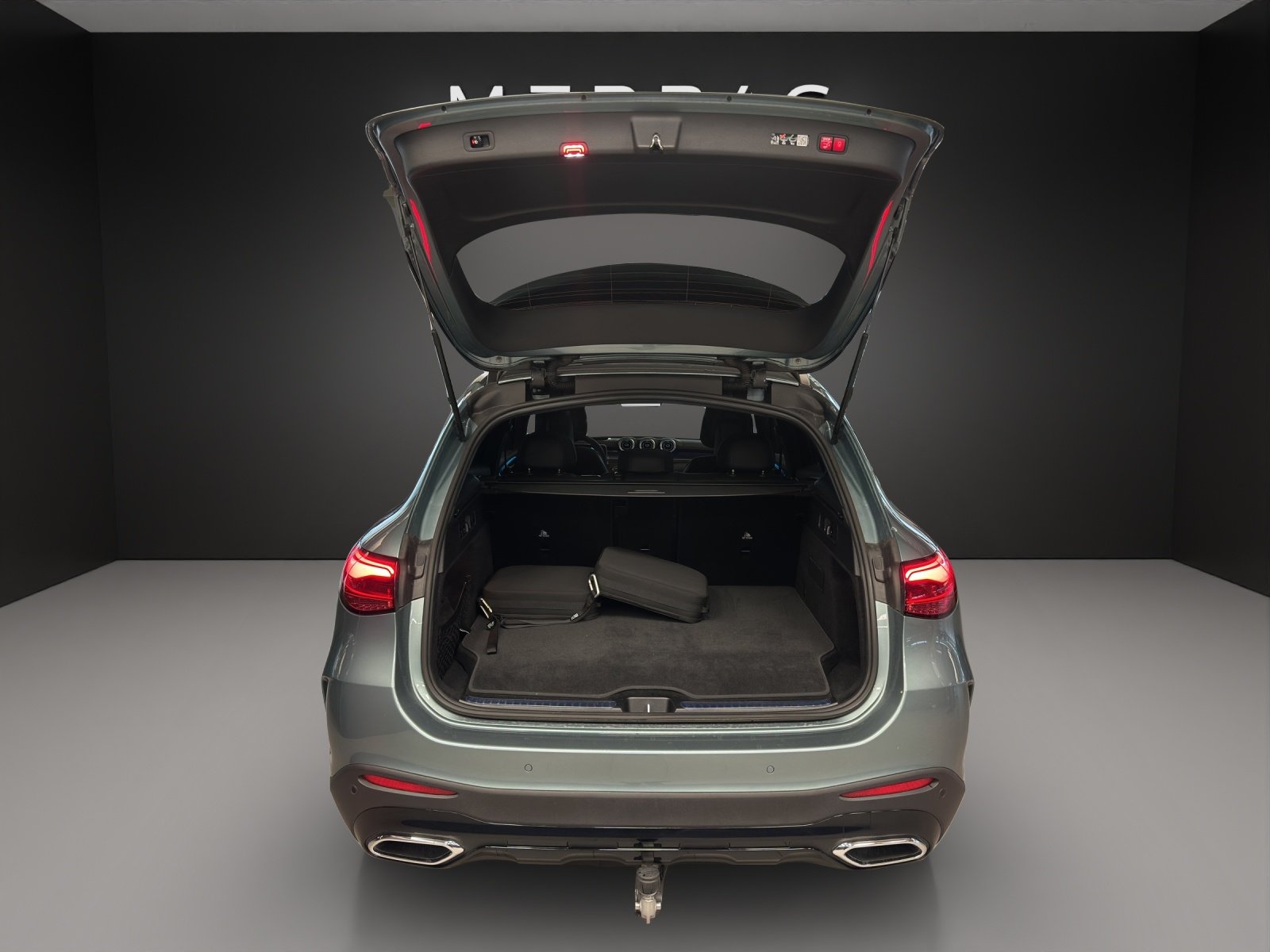 MERCEDES-BENZ GLC 300 de 4M EQ Star, Plug-in-Hybrid Diesel/Electric, Ex-demonstrator, Automatic - 7