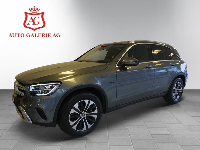 MERCEDES-BENZ GLC 300 e 4Matic 9G-Tronic, Plug-in-Hybrid Petrol/Electric, Second hand / Used, Automatic