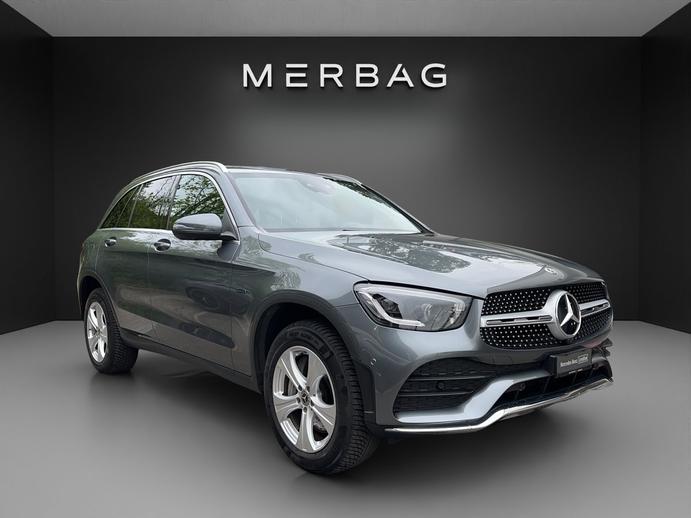MERCEDES-BENZ GLC 300 e AMG Line 4Matic 9G-Tronic, Plug-in-Hybrid Petrol/Electric, Second hand / Used, Automatic