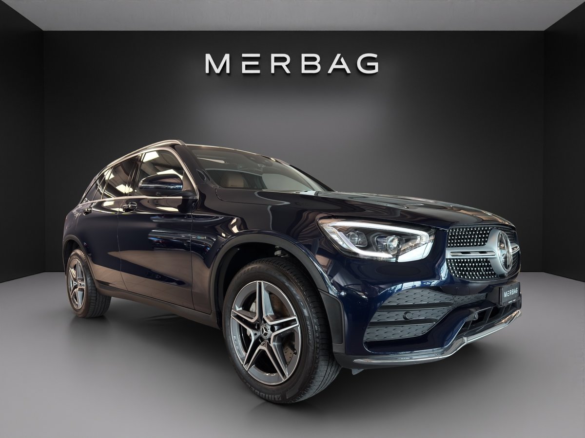 MERCEDES-BENZ GLC 300 e AMG Line 4Matic