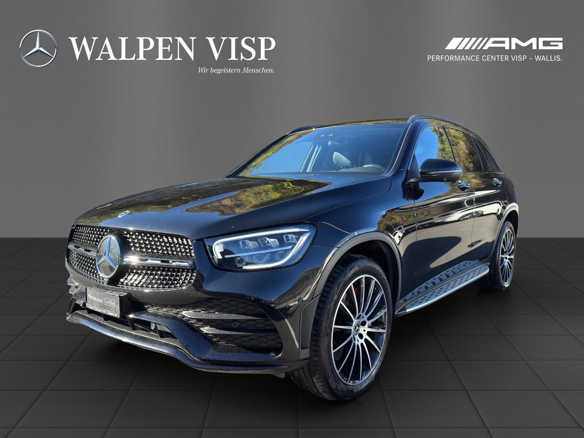 MERCEDES-BENZ GLC 300 e AMG Line 4Matic
