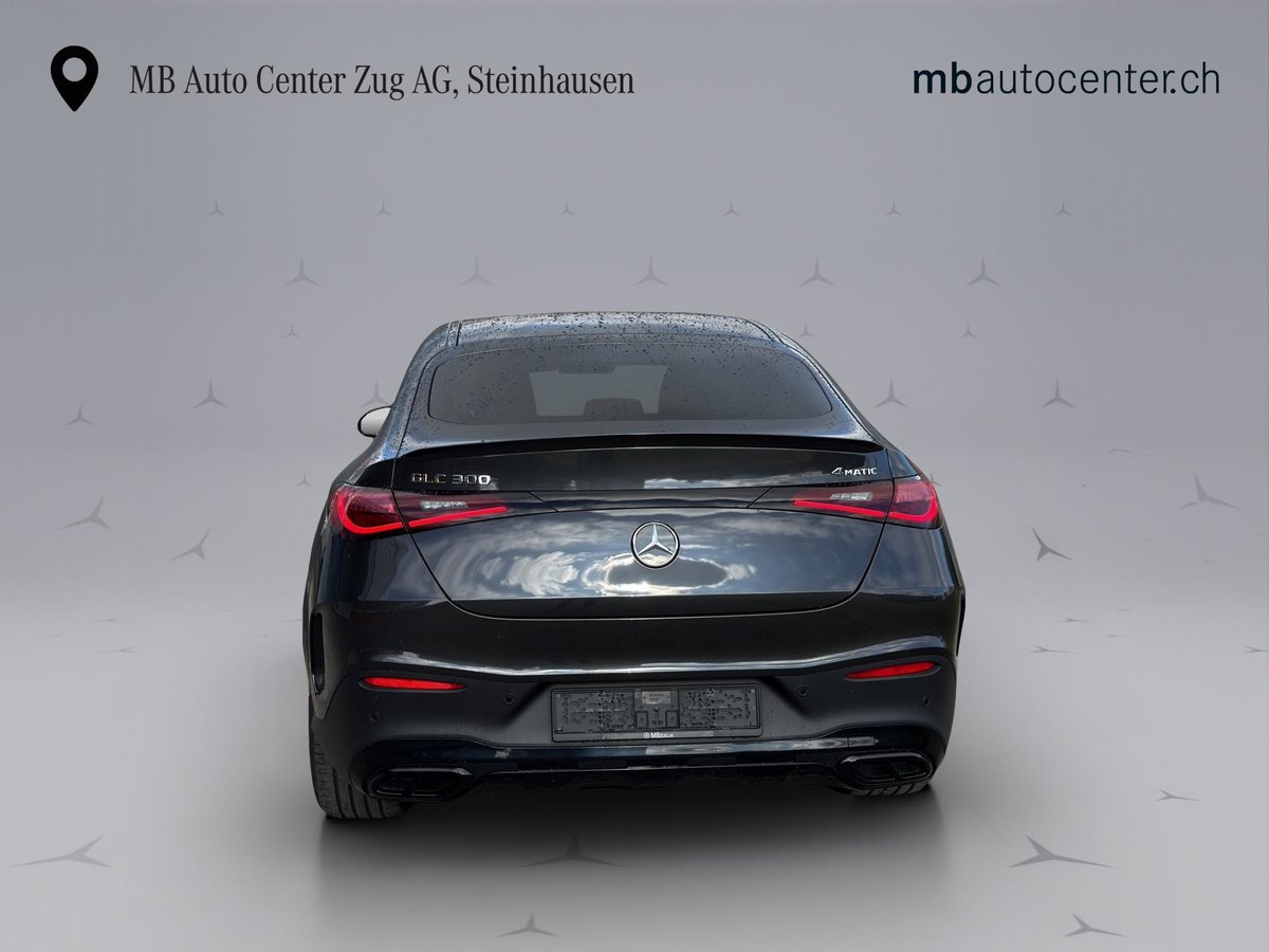 MERCEDES-BENZ GLC 300 AMG Line 4matic Coupé, Mild-Hybrid Benzin/Elektro, Occasion / Gebraucht, Automat - 4