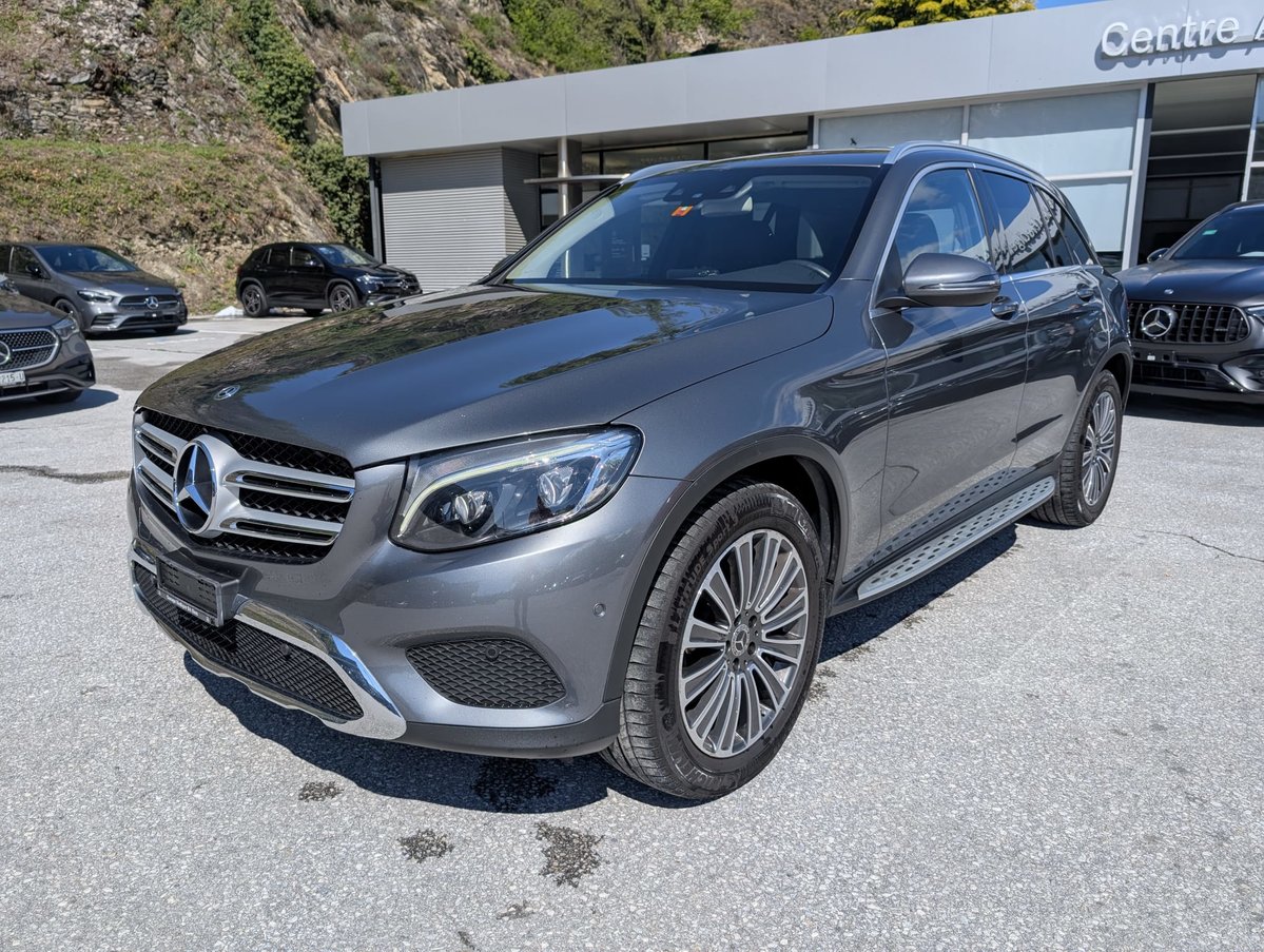 MERCEDES-BENZ GLC 300 4Matic Exclusive 9G-Tronic