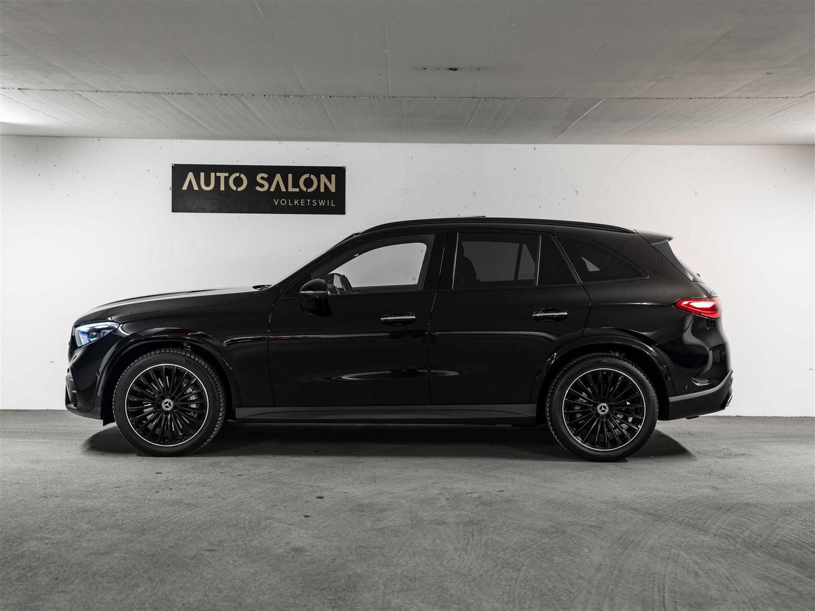 MERCEDES-BENZ GLC 300 4Matic AMG Line 9G-Tronic *Facelift*Werksgarantie*Pa, Benzina, Occasioni / Usate, Automatico - 2