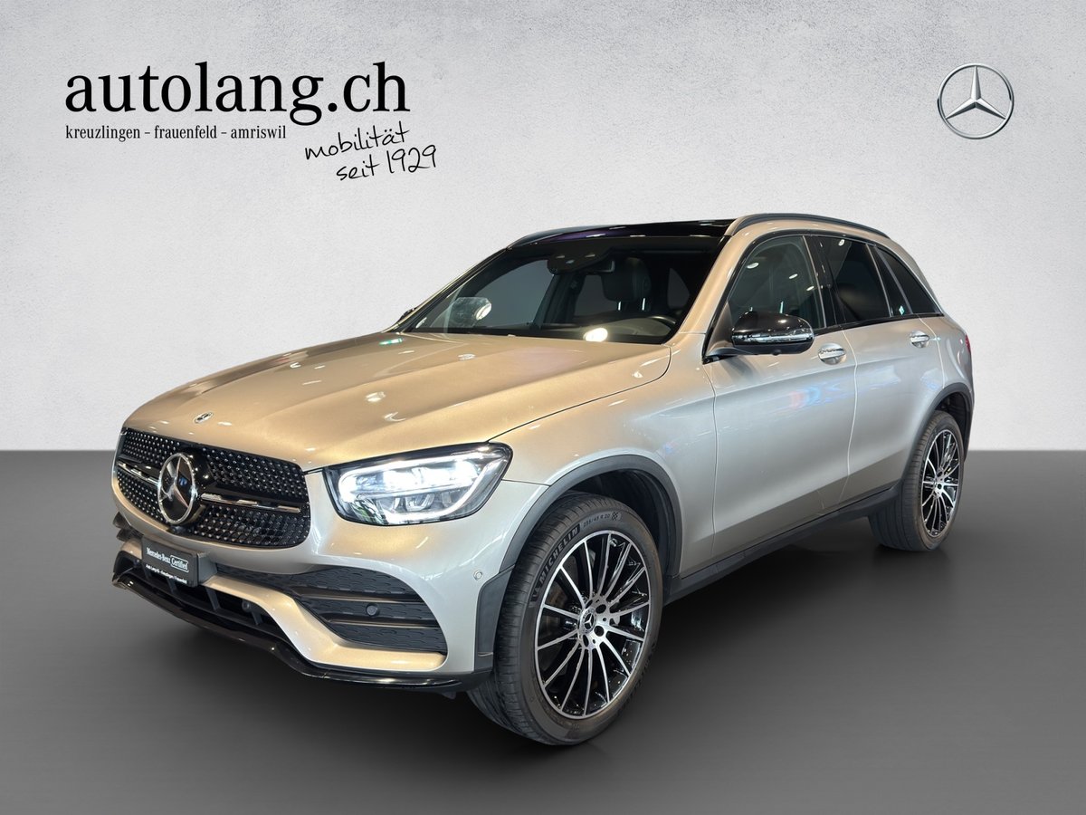 MERCEDES-BENZ GLC 300 e AMG Line 4Matic
