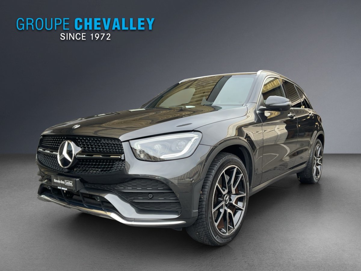 MERCEDES-BENZ GLC 300 AMG Line 4Matic 9G-Tronic