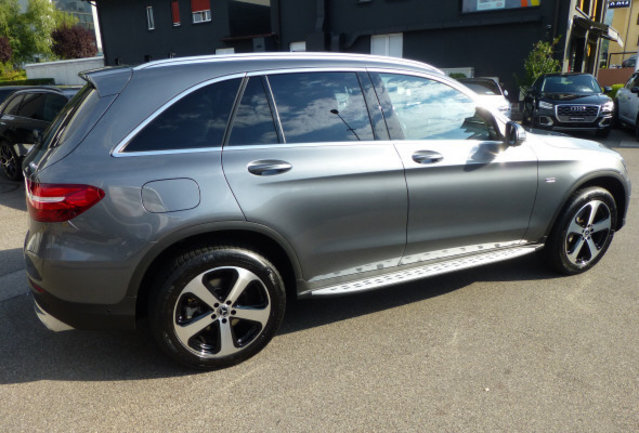 MERCEDES-BENZ GLC 350 e Off-Road 4Matic, Voll-Hybrid Benzin/Elektro, Occasion / Gebraucht, Automatik - 4