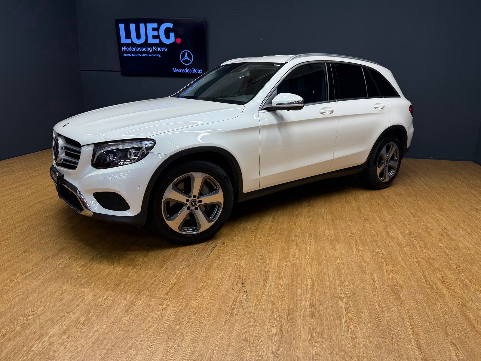 MERCEDES-BENZ GLC 350 4M d Exclusive 4M / DISTRONIC / 360 Gr, Diesel, Occasion / Gebraucht, Automatik - 2