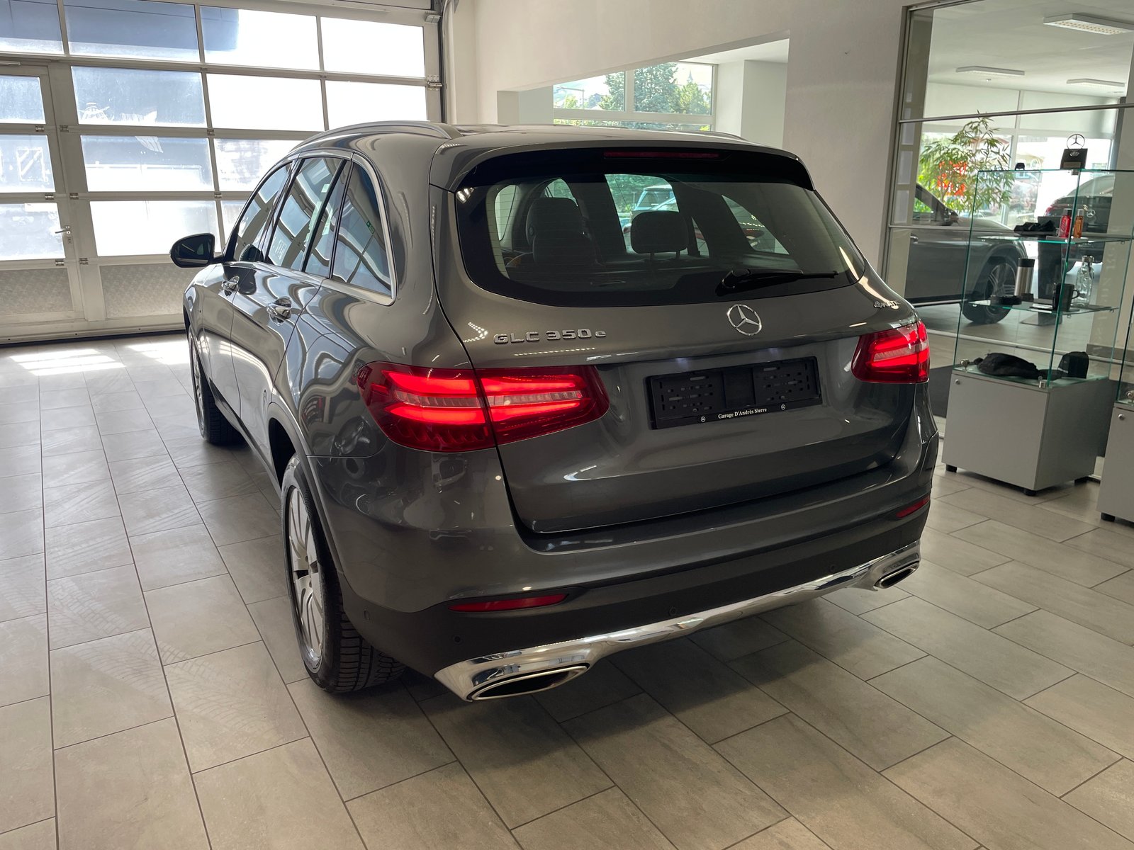 MERCEDES-BENZ GLC 350 e Exclusive 4Matic 7G-Tronic, Plug-in-Hybrid Petrol/Electric, Second hand / Used, Automatic - 5