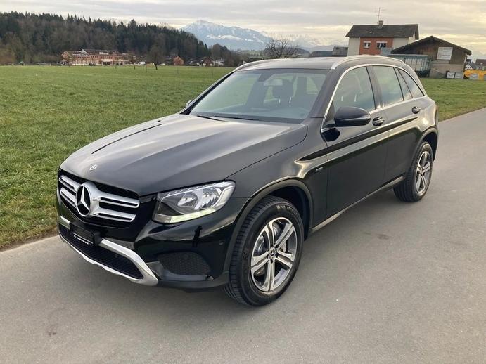 MERCEDES-BENZ GLC 350 e 4Matic 7G-Tronic, Plug-in-Hybrid Benzin/Elektro, Occasion / Gebraucht, Automatik
