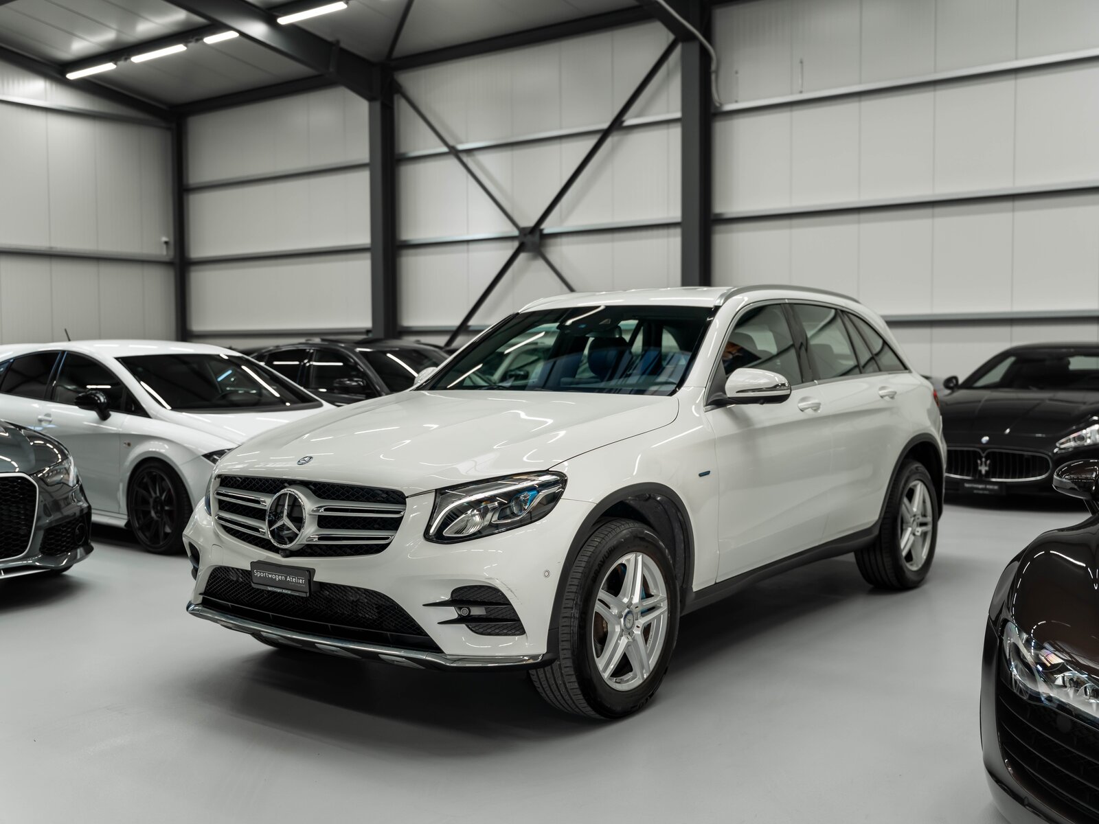 MERCEDES-BENZ GLC 350 e AMG Line 4Matic 7G-Tronic