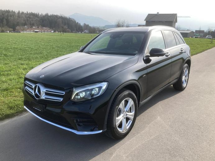 MERCEDES-BENZ GLC 350 e AMG Line 4Matic 7G-Tronic, Plug-in-Hybrid Benzin/Elektro, Occasion / Gebraucht, Automatik