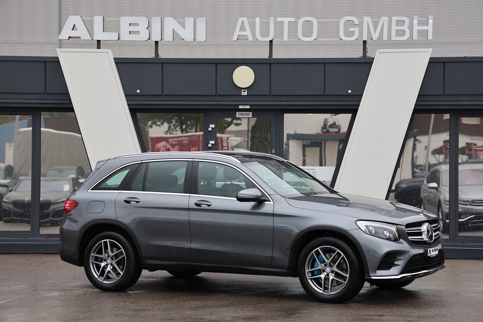 MERCEDES-BENZ GLC 350 e AMG Line 4m, Plug-in-Hybrid Petrol/Electric, Second hand / Used, Automatic - 2
