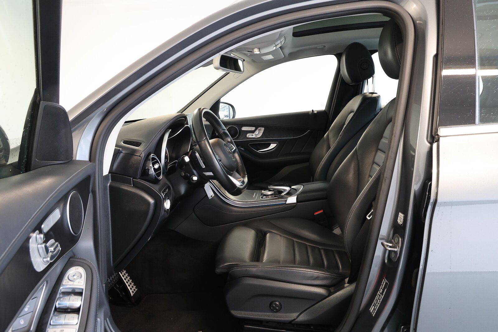 MERCEDES-BENZ GLC 350 e AMG Line 4m, Plug-in-Hybrid Petrol/Electric, Second hand / Used, Automatic - 6
