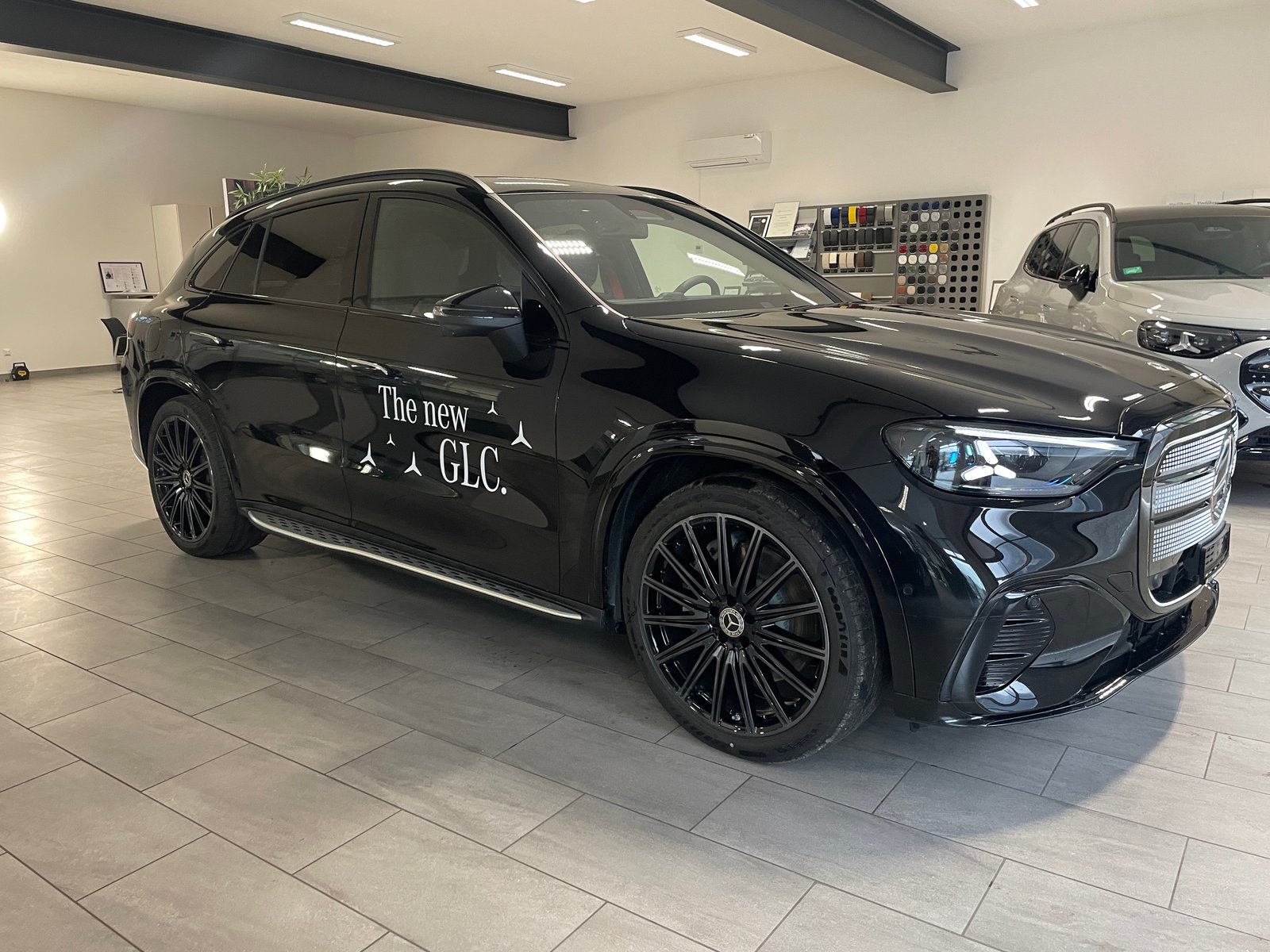 MERCEDES-BENZ GLC 400 4MATIC 94 kWh EQ, Électrique, Voiture de démonstration, Automatique - 4