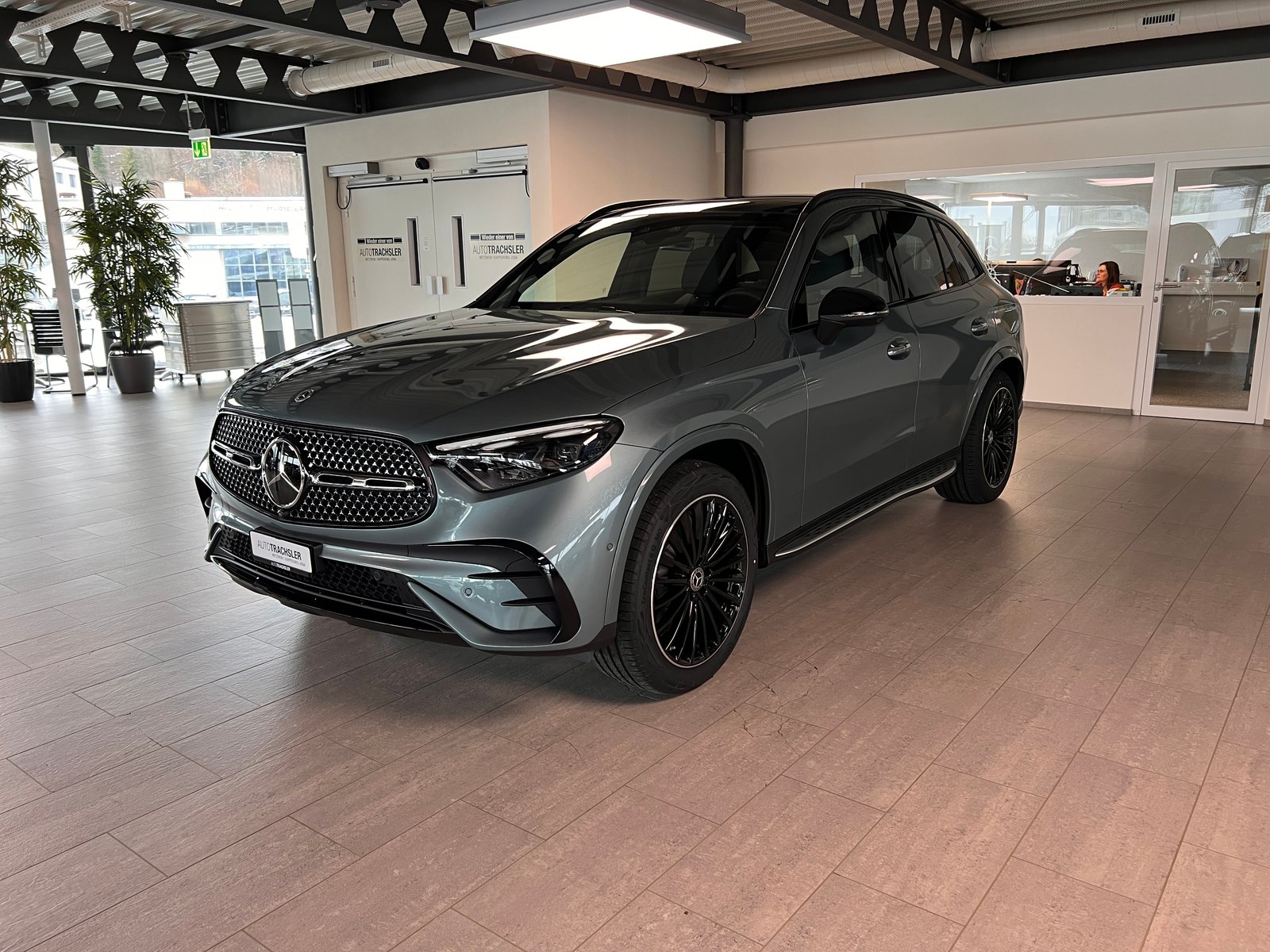 MERCEDES-BENZ GLC 400 e 4Matic EQ Star 9G-Tronic, Plug-in-Hybrid Petrol/Electric, New car, Automatic - 4