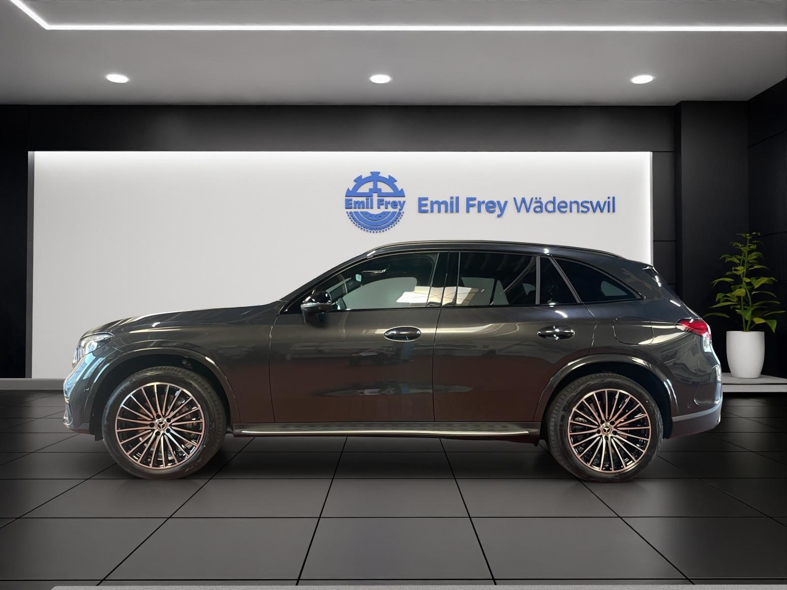 MERCEDES-BENZ GLC 400 e 4MATIC EQ Star AMG Line, Plug-in-Hybrid Benzina/Elettrica, Auto nuove, Automatico - 2