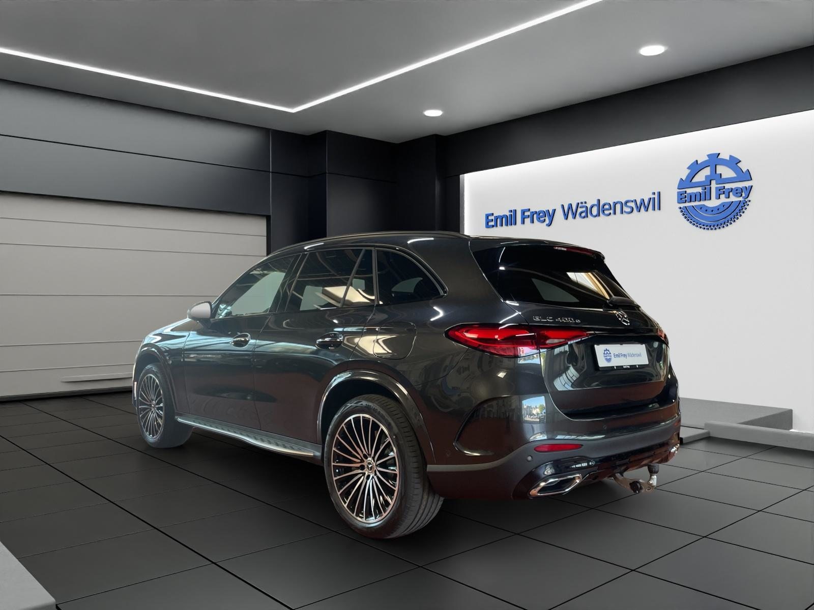 MERCEDES-BENZ GLC 400 e 4MATIC EQ Star AMG Line, Plug-in-Hybrid Benzina/Elettrica, Auto nuove, Automatico - 3