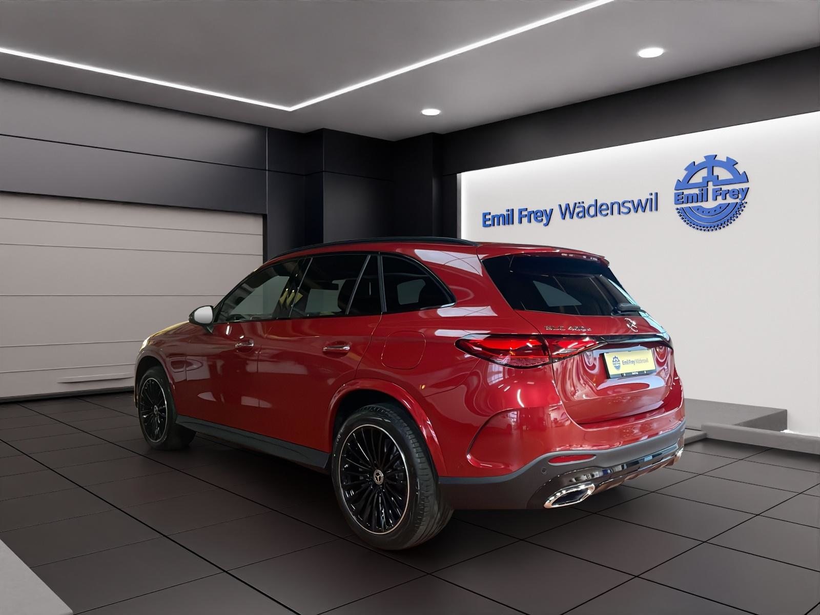 MERCEDES-BENZ GLC 400 e 4MATIC EQ Star AMG Line, Plug-in-Hybrid Benzina/Elettrica, Auto nuove, Automatico - 3