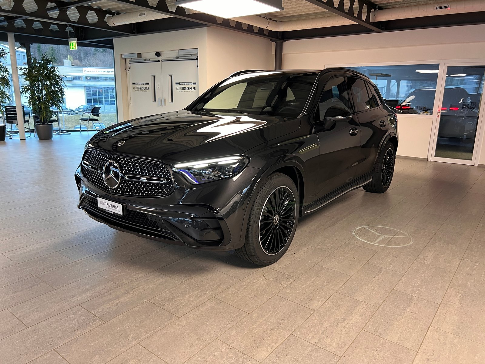 MERCEDES-BENZ GLC 400 e 4Matic EQ Star 9G-Tronic, Hybride Rechargeable Essence/Électricité, Voiture nouvelle, Automatique - 4