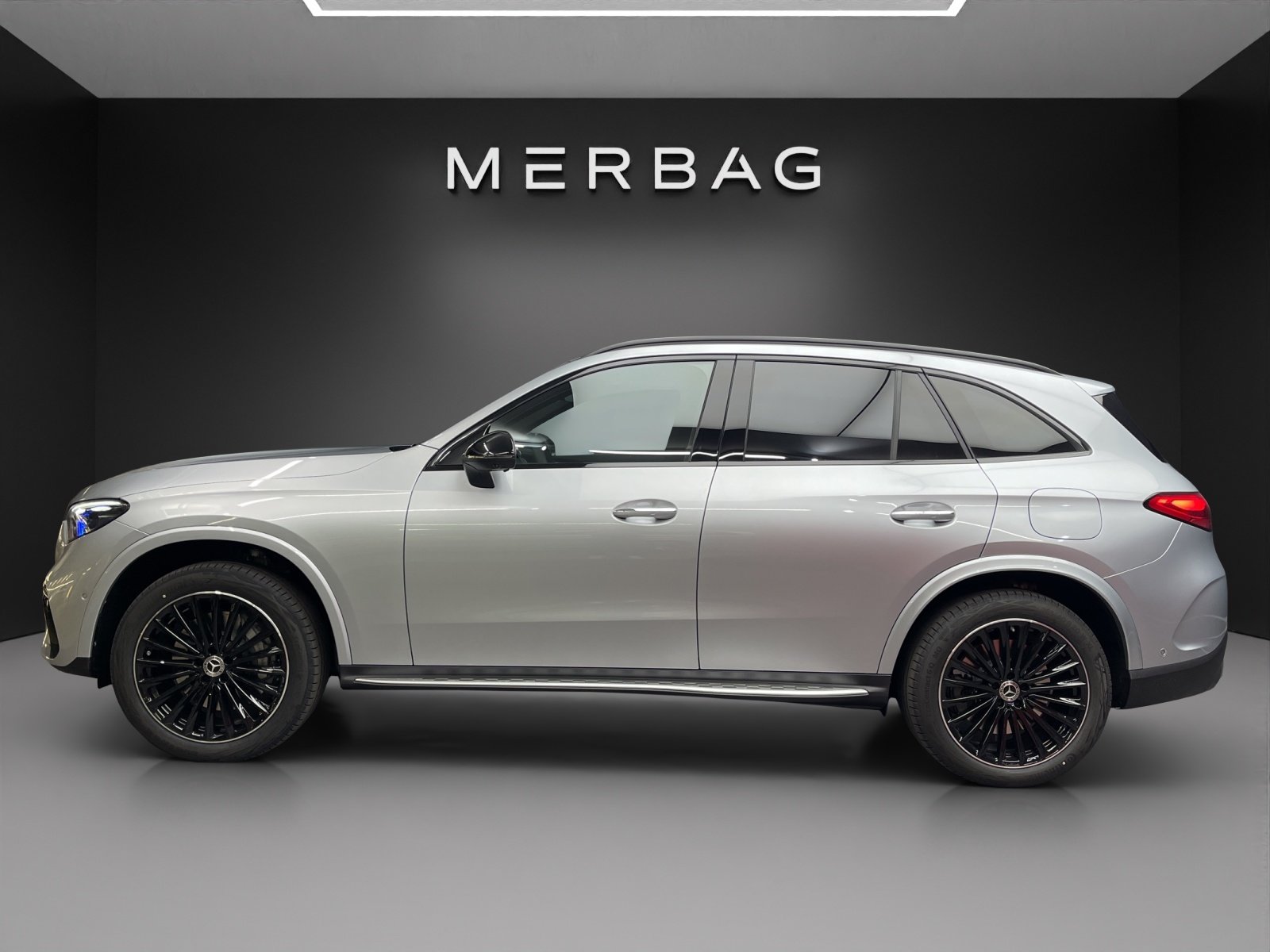 MERCEDES-BENZ GLC 400 e 4M 9G-Tronic, Plug-in-Hybrid Benzina/Elettrica, Auto nuove, Automatico - 3