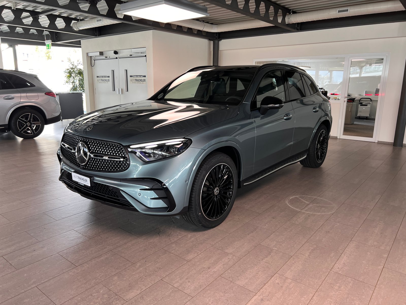 MERCEDES-BENZ GLC 400 e 4Matic EQ Star 9G-Tronic, Plug-in-Hybrid Benzin/Elektro, Neuwagen, Automatik - 4