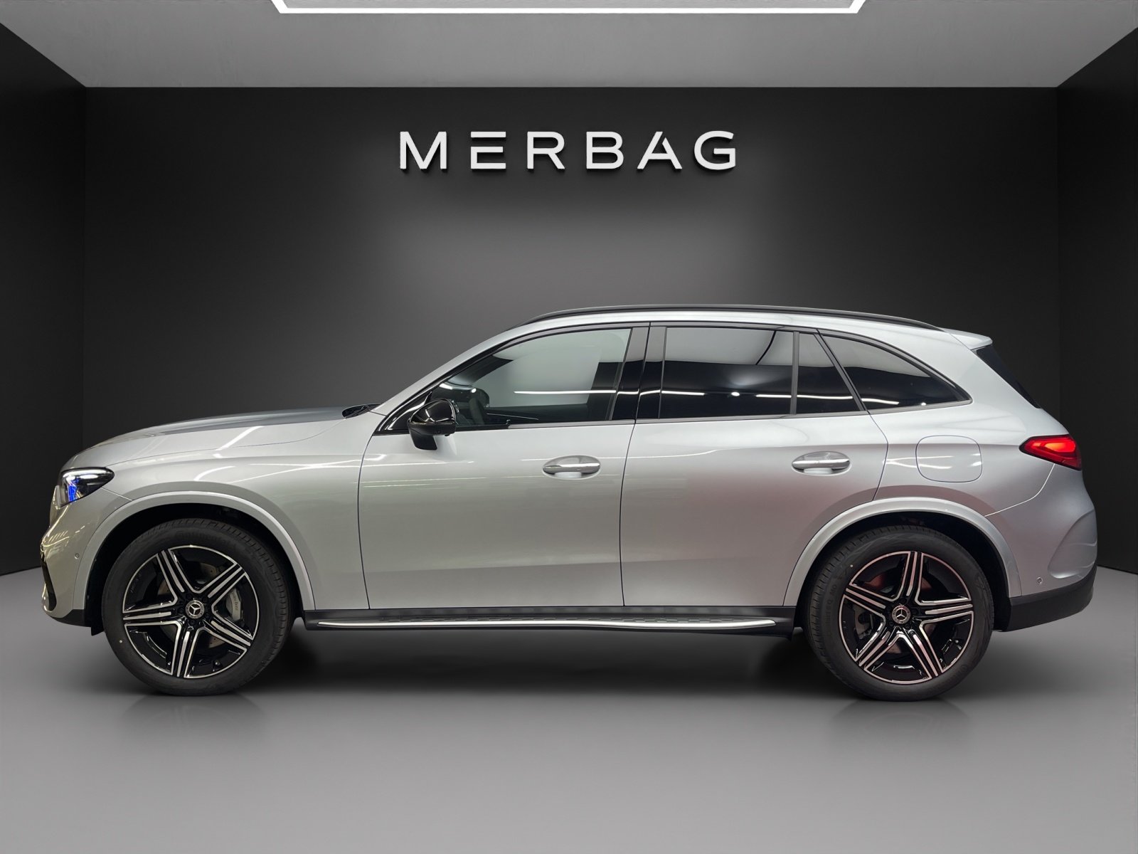 MERCEDES-BENZ GLC 400 e 4M 9G-Tronic, Plug-in-Hybrid Benzina/Elettrica, Auto nuove, Automatico - 3