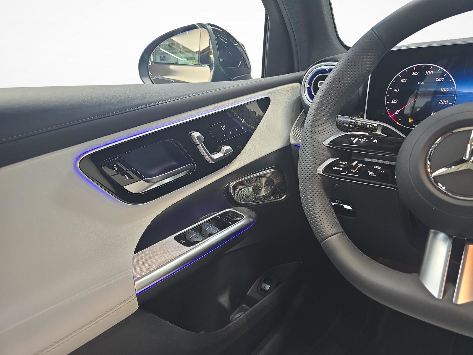 MERCEDES-BENZ GLC 400 e 4MATIC EQ Star AMG Line, Plug-in-Hybrid Petrol/Electric, New car, Automatic - 6