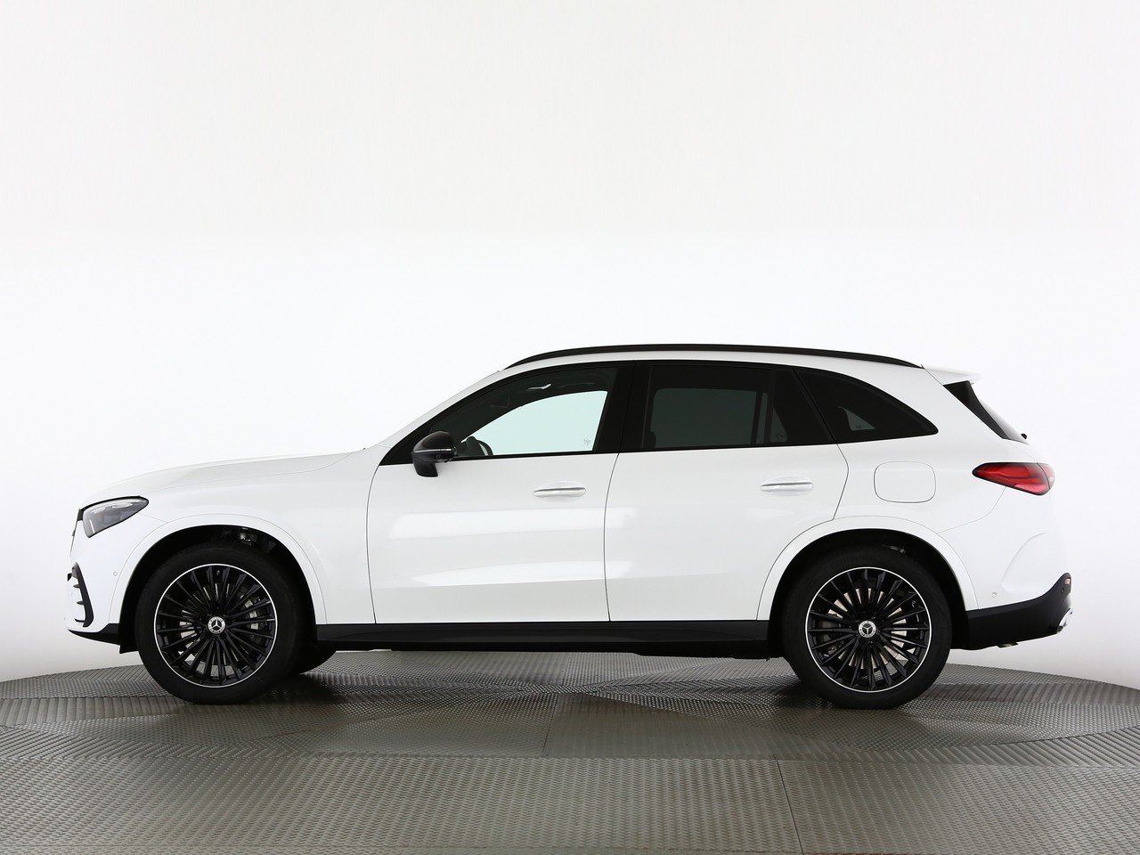 MERCEDES-BENZ GLC 400 e 4Matic 9G-Tronic, Plug-in-Hybrid Benzina/Elettrica, Auto nuove, Automatico - 3