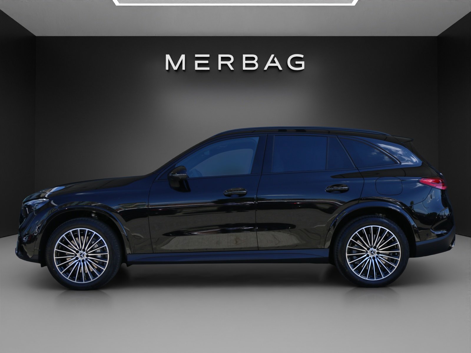 MERCEDES-BENZ GLC 400 e 4MATIC with EQ-Star Hybrid, Plug-in-Hybrid Petrol/Electric, New car, Automatic - 2