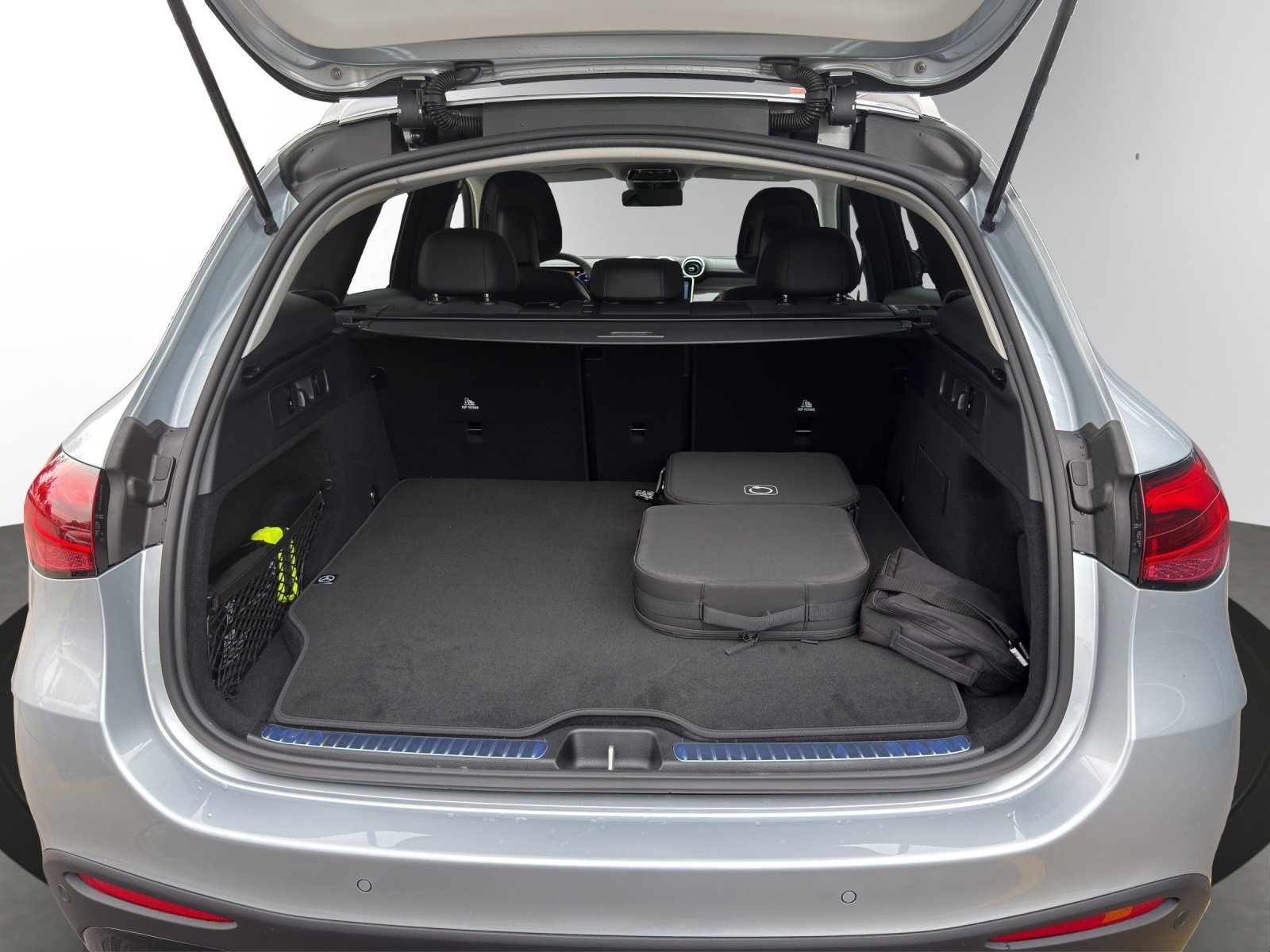 MERCEDES-BENZ GLC 400 e 4Matic EQ Star 9G-Tronic, Hybride Rechargeable Essence/Électricité, Voiture nouvelle, Automatique - 6