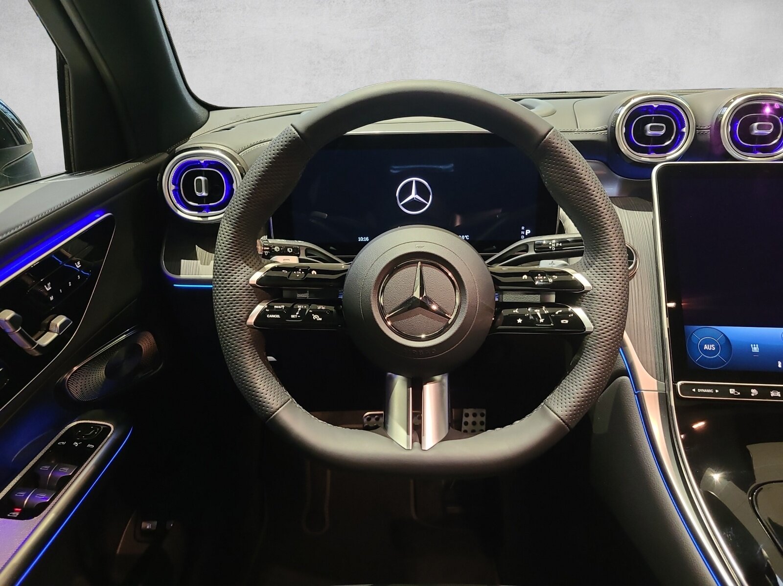 MERCEDES-BENZ GLC 400 e AMG 4M EQ-Star  X254, Hybride Rechargeable Essence/Électricité, Voiture nouvelle, Automatique - 5