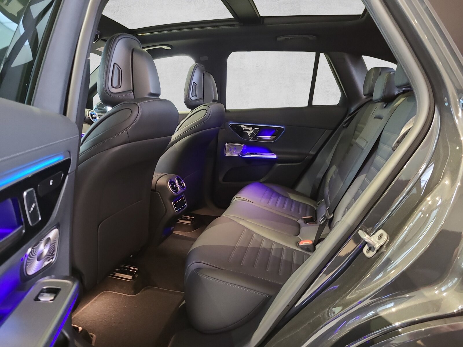 MERCEDES-BENZ GLC 400 e EQ Star AMG Line 4M X254, Hybride Rechargeable Essence/Électricité, Voiture nouvelle, Automatique - 3