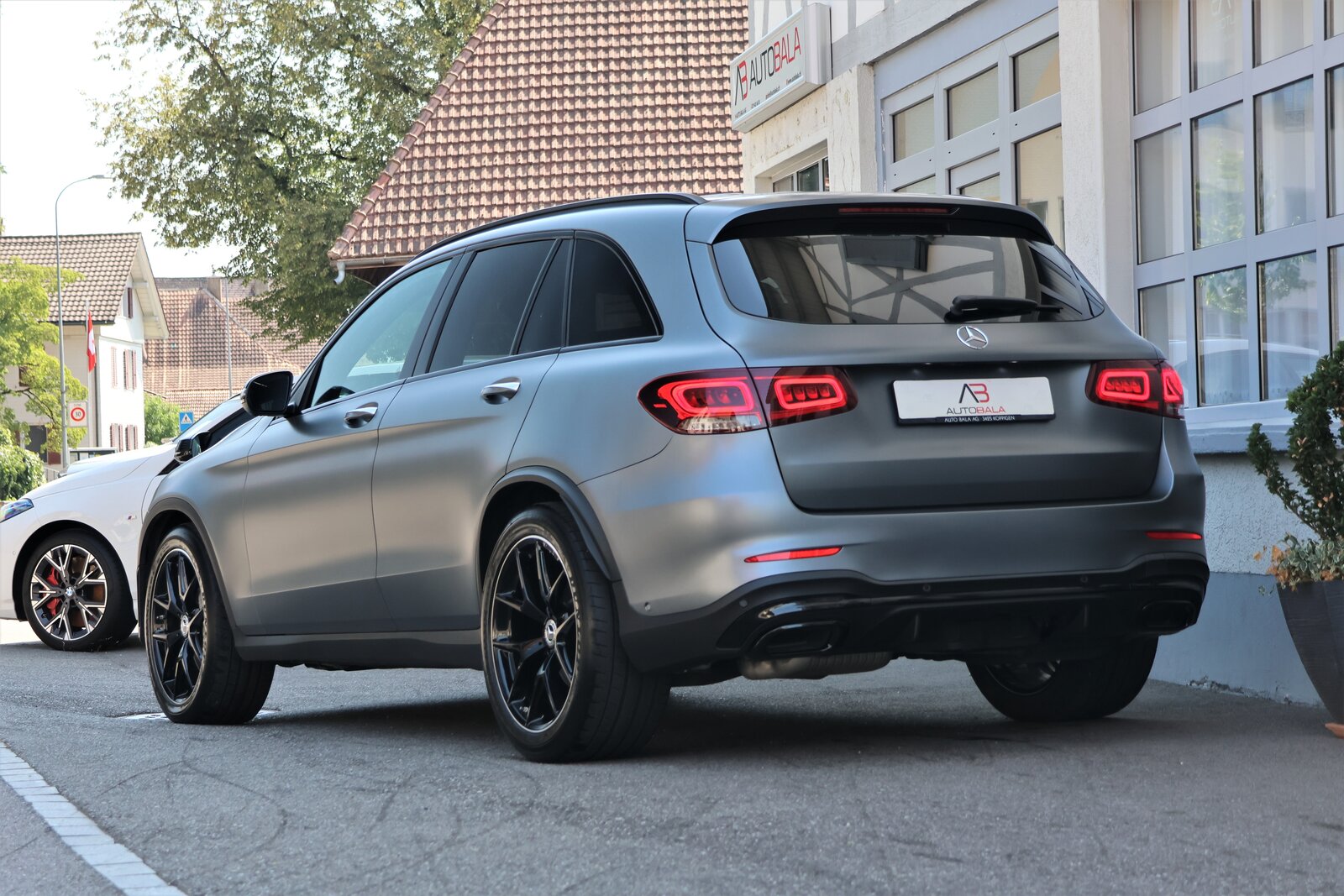 MERCEDES-BENZ GLC 400 d 4Matic AMG Line Plus 9G-Tronic (CH), Diesel, Second hand / Used, Automatic - 3