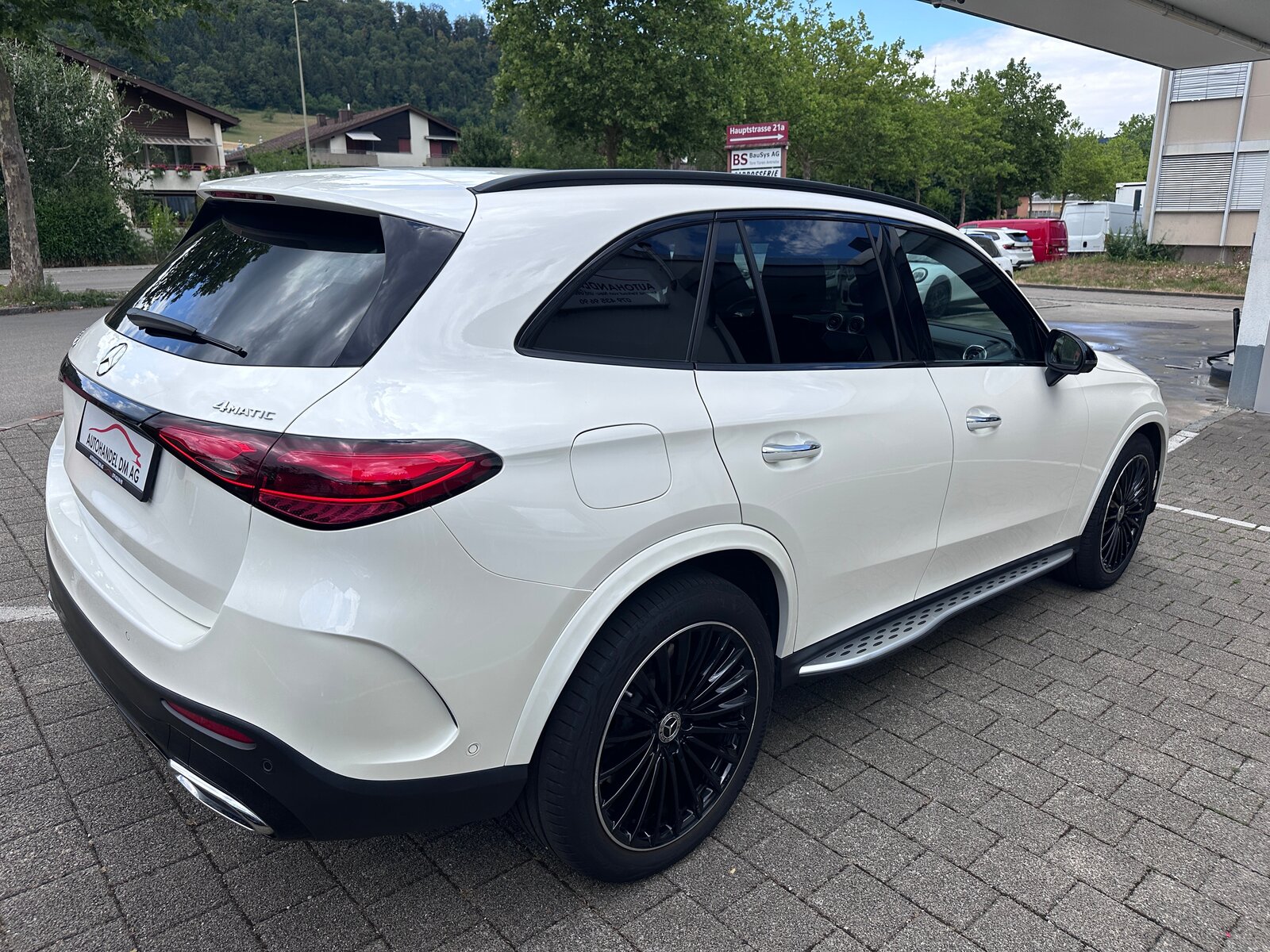MERCEDES-BENZ GLC 400 e 4Matic 9G-Tronic, Plug-in-Hybrid Benzin/Elektro, Occasion / Gebraucht, Automatik - 6