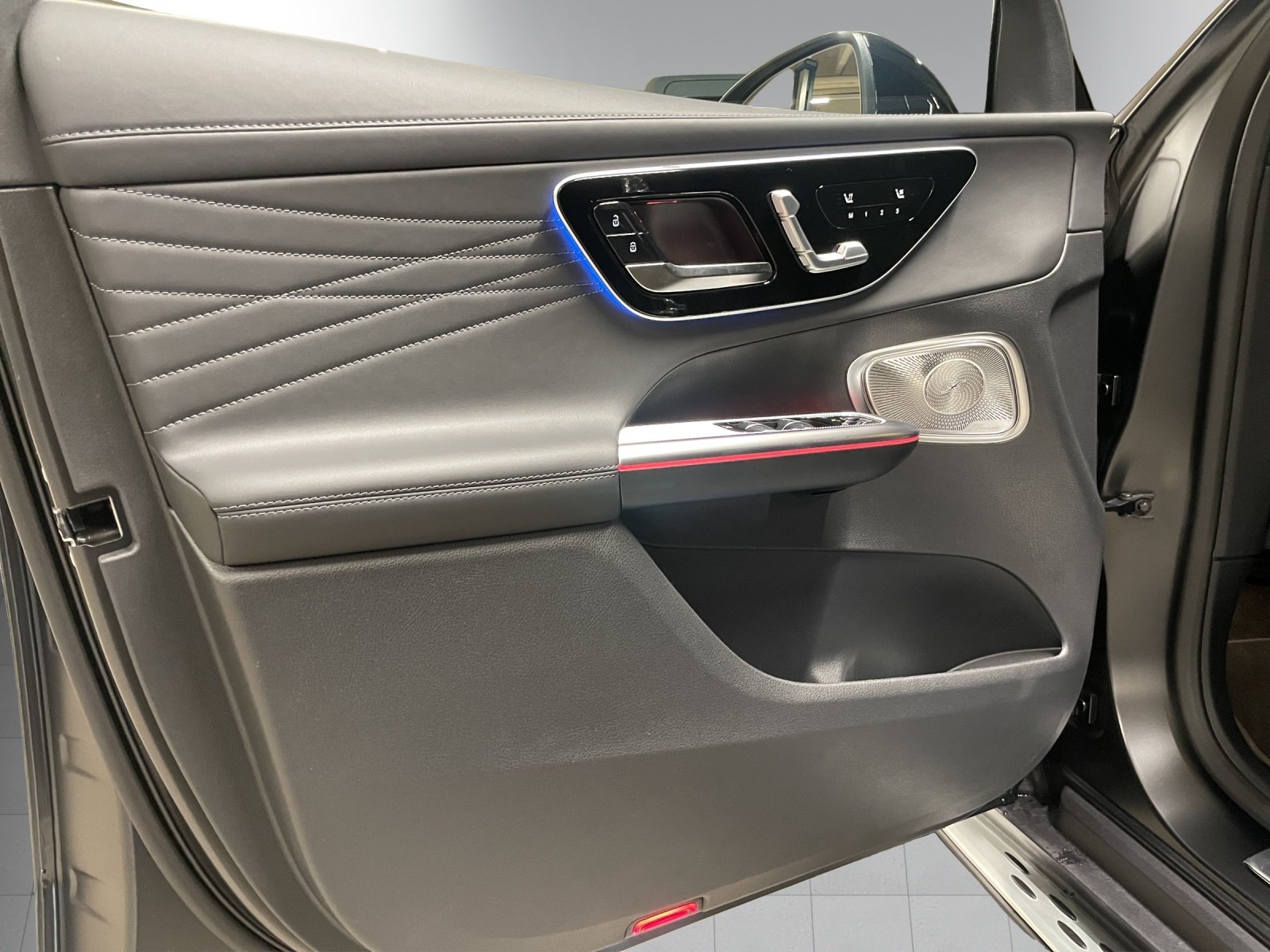 MERCEDES-BENZ GLC 400 e 4Matic EQ Star 9G-Tronic, Plug-in-Hybrid Benzin/Elektro, Vorführwagen, Automatik - 7