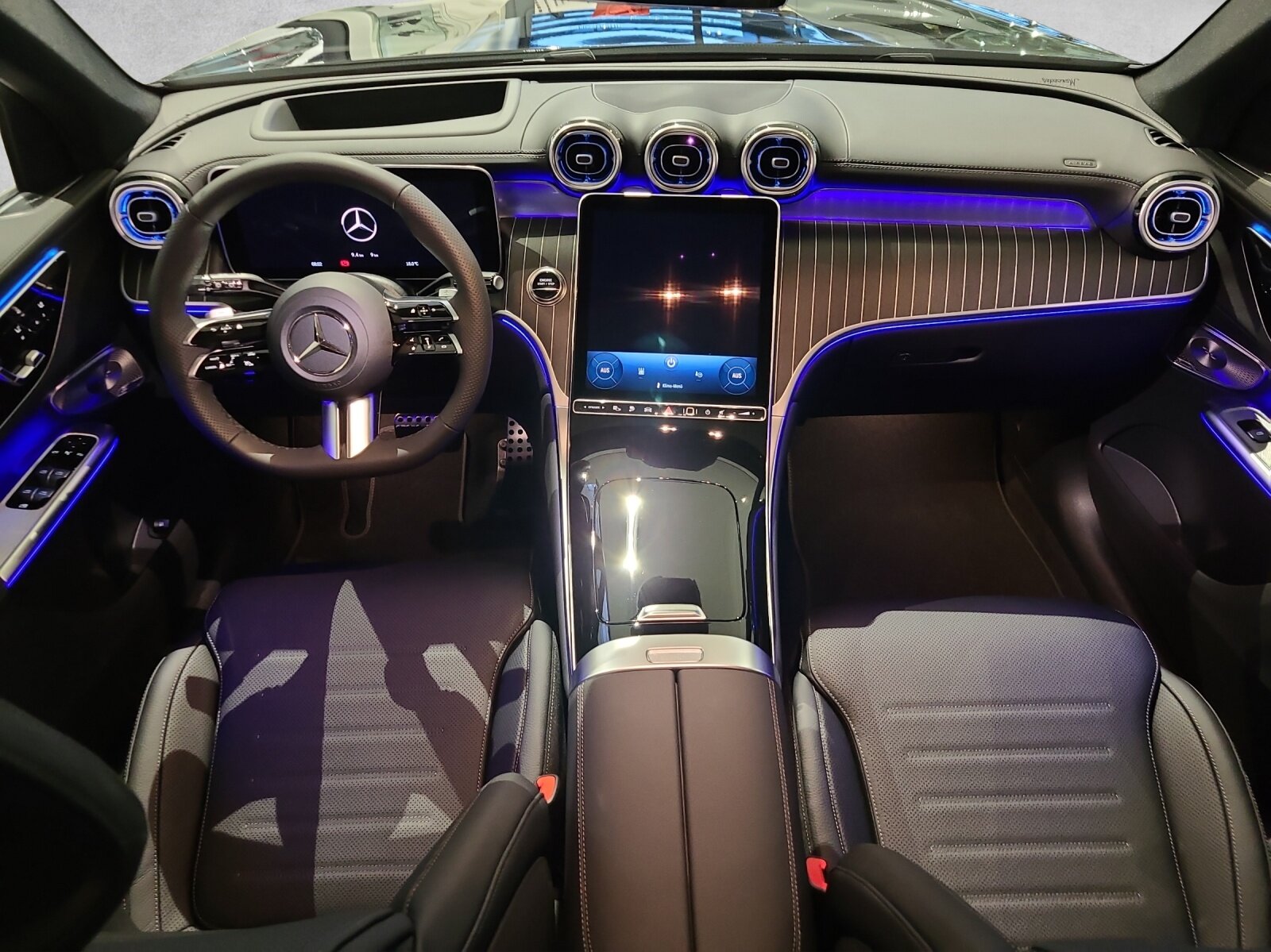 MERCEDES-BENZ GLC 400 e 4M AMG EQ Star X254, Hybride Rechargeable Essence/Électricité, Voiture de démonstration, Automatique - 4
